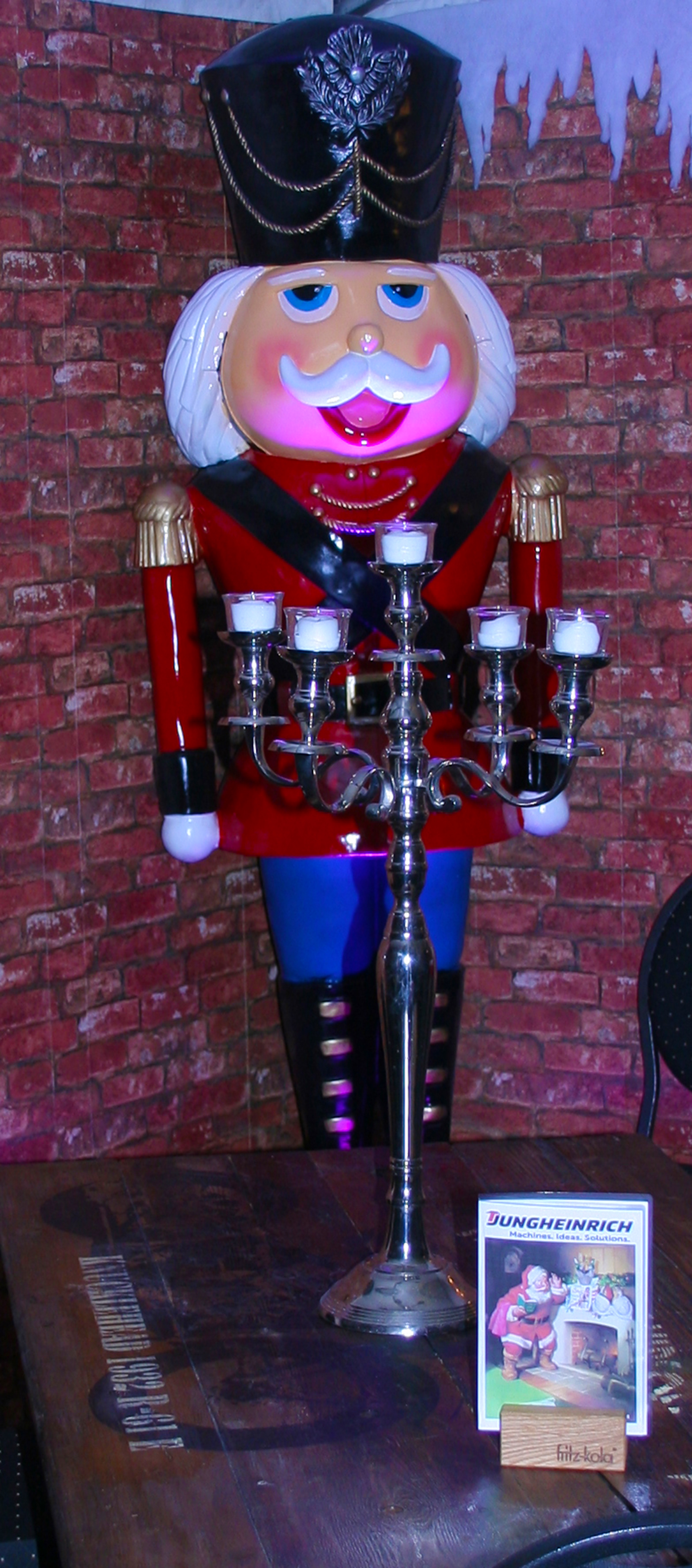 Dekofigur "Nussknacker" 2,30m hoch, GFK- Kunststoff